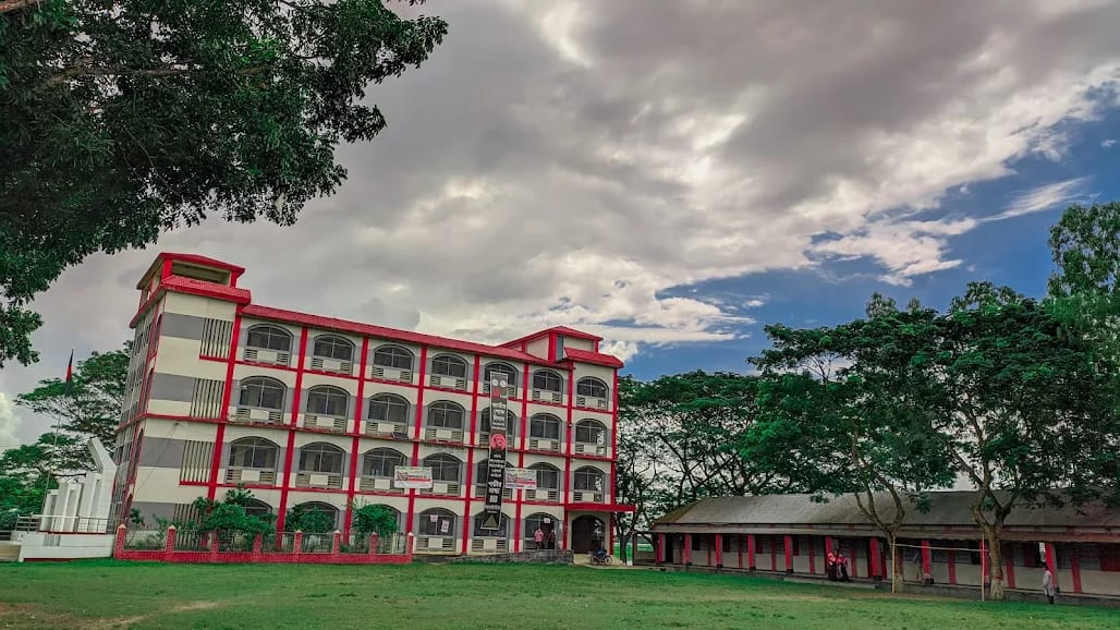 *সদর উদ্দিন ডিগ্রী কলেজের অধ্যক্ষ বাসুদেব সিকদারকে দুর্নীতির অভিযোগে বাধ্যতামূলক ছুটিতে প্রেরণ*